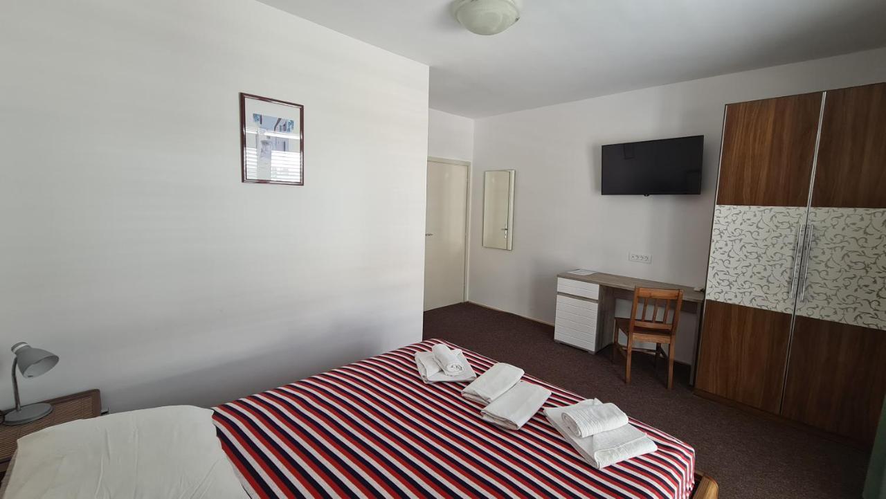 Studio Apartment Boksic Mlini Exterior photo