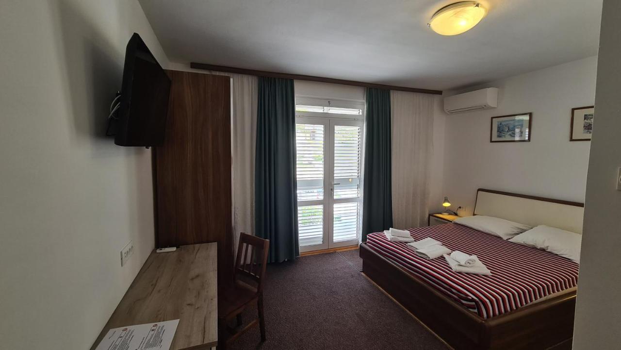 Studio Apartment Boksic Mlini Exterior photo